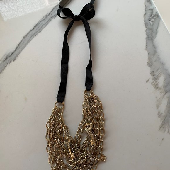 Metallic necklace - Picture 3 of 6